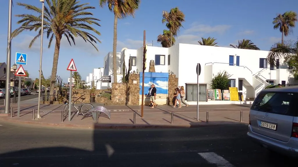Habitaciones Residencial Corralejo Centro Playa 招待所