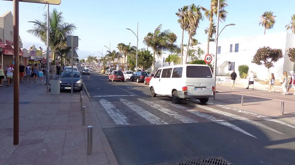 招待所 Habitaciones Residencial Corralejo Centro Playa