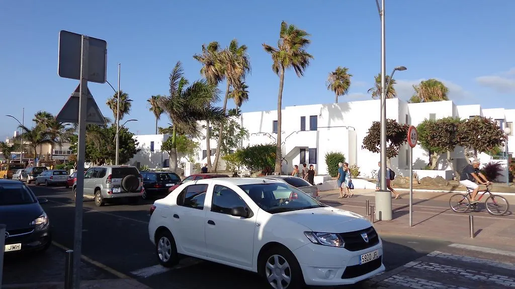 Habitaciones Residencial Corralejo Centro Playa Guest house
